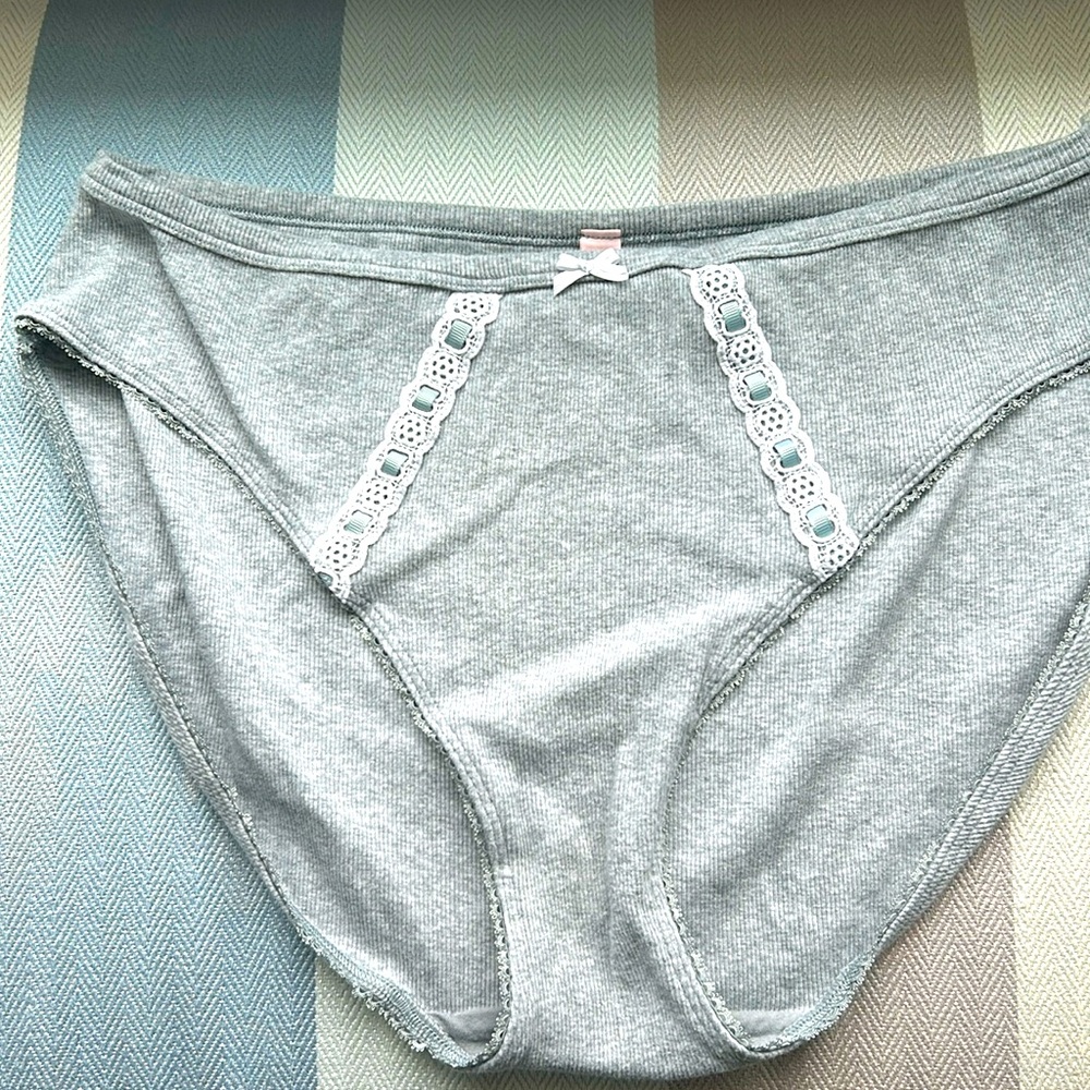 Victoria’s Secret high leg brief panties, size XXL